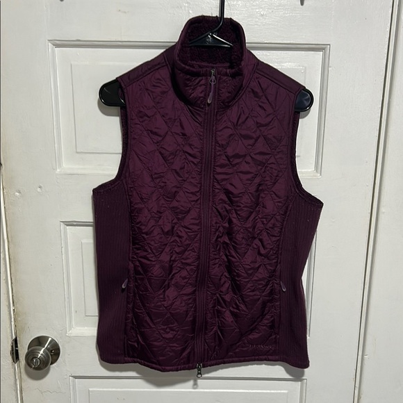 L.L. Bean Purple Quilted Vest Lightweight - Picture 1 of 8